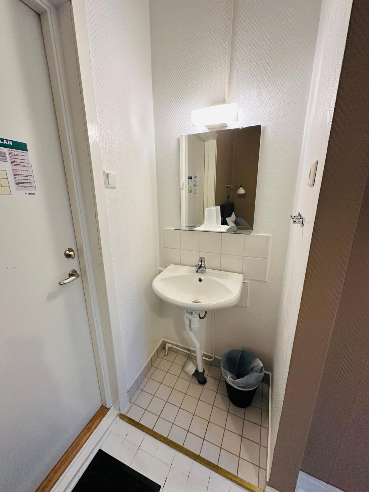 Vattengraendens Vandrarhem & Hotel Norrköping Oda fotoğraf